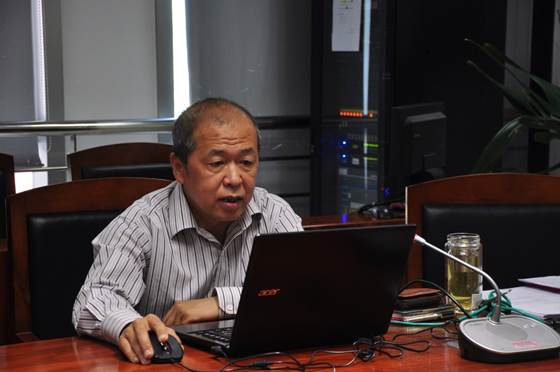 核聚变中心党支部罗德隆书记以"尊崇党章,严明党纪"为题讲廉政党课